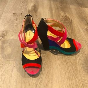 Gianni Bini Suede multi colored wedges